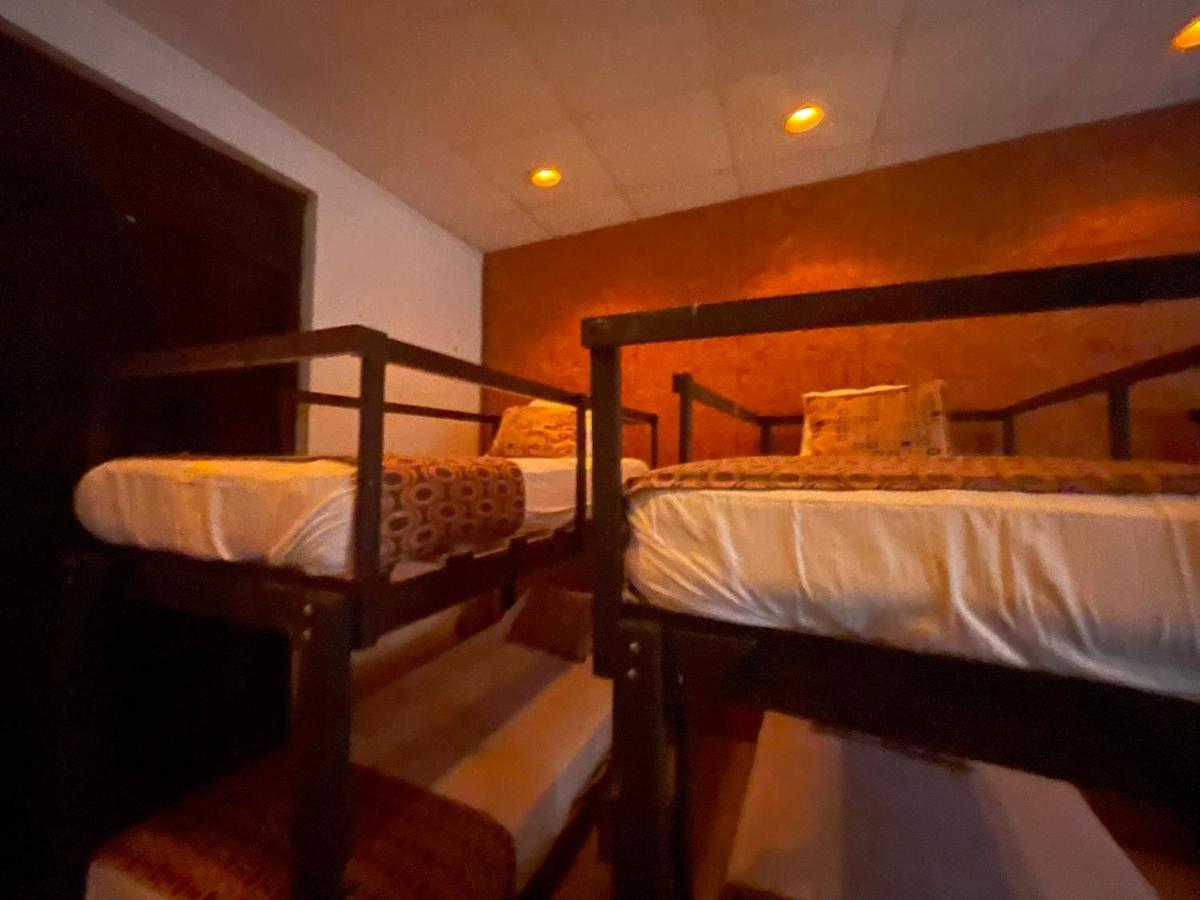 La Casa De La 12 Hostel Καμπέτσε Εξωτερικό φωτογραφία
